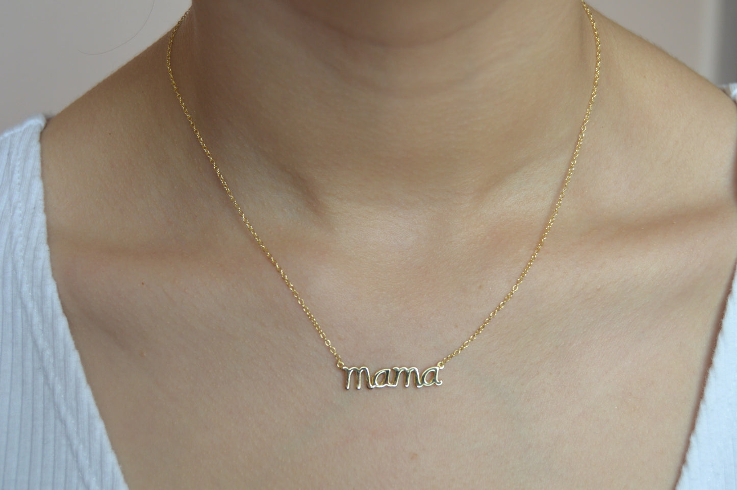Mama Necklace