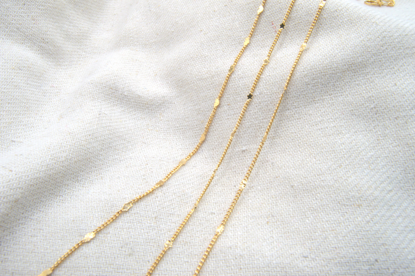 Dainty Chains