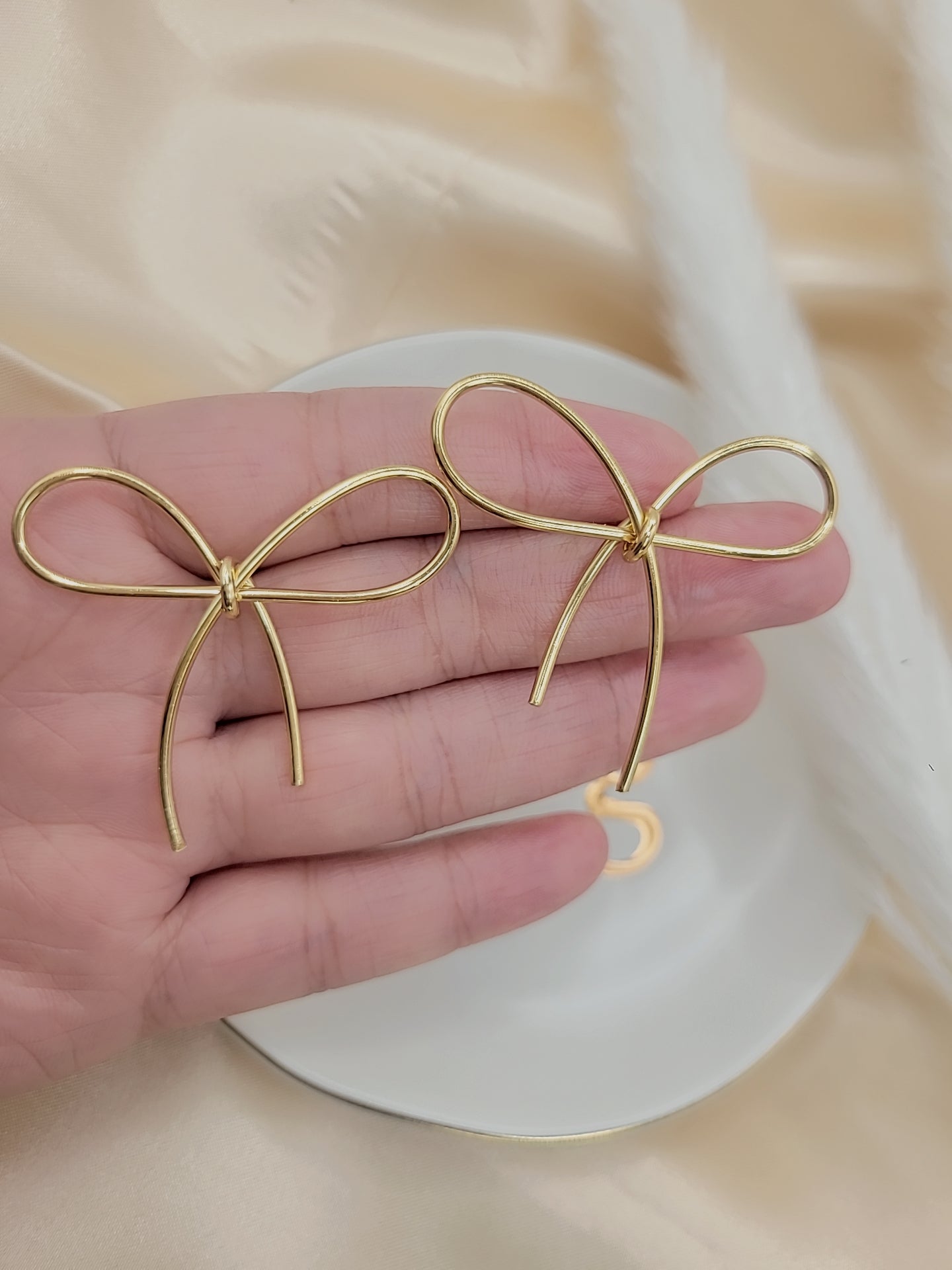Bow Earrings