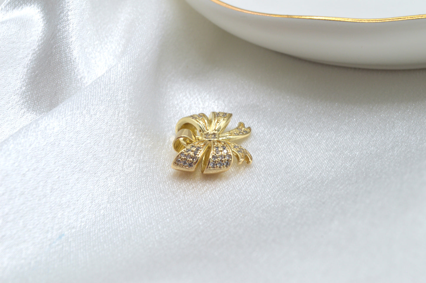 Bow CZ Charm