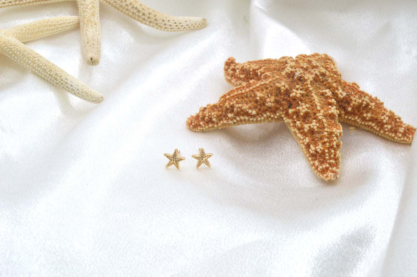 Dainty Starfish Stud