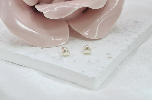 Heart Pearl Studs