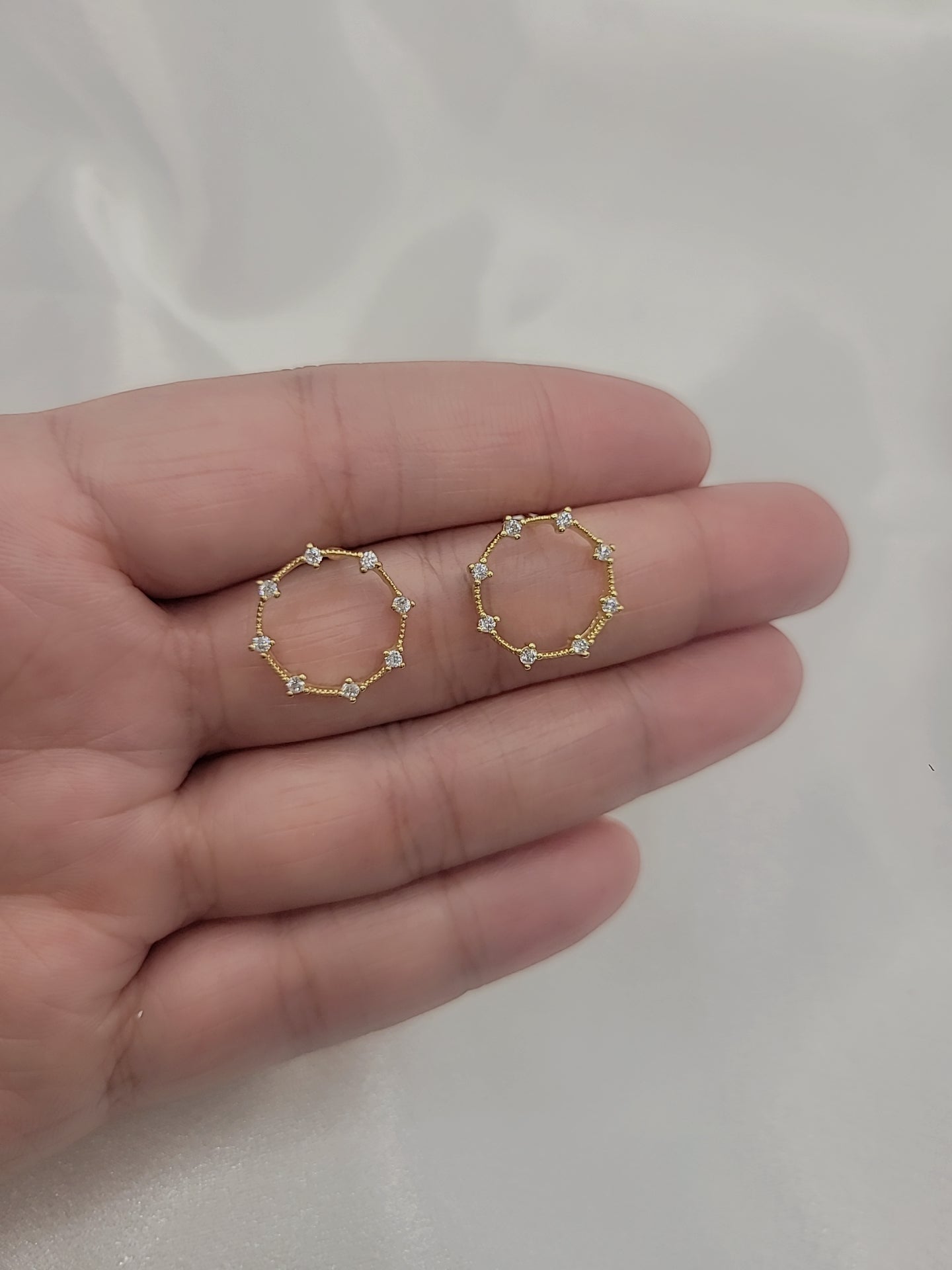 Pavé Circle Earrings