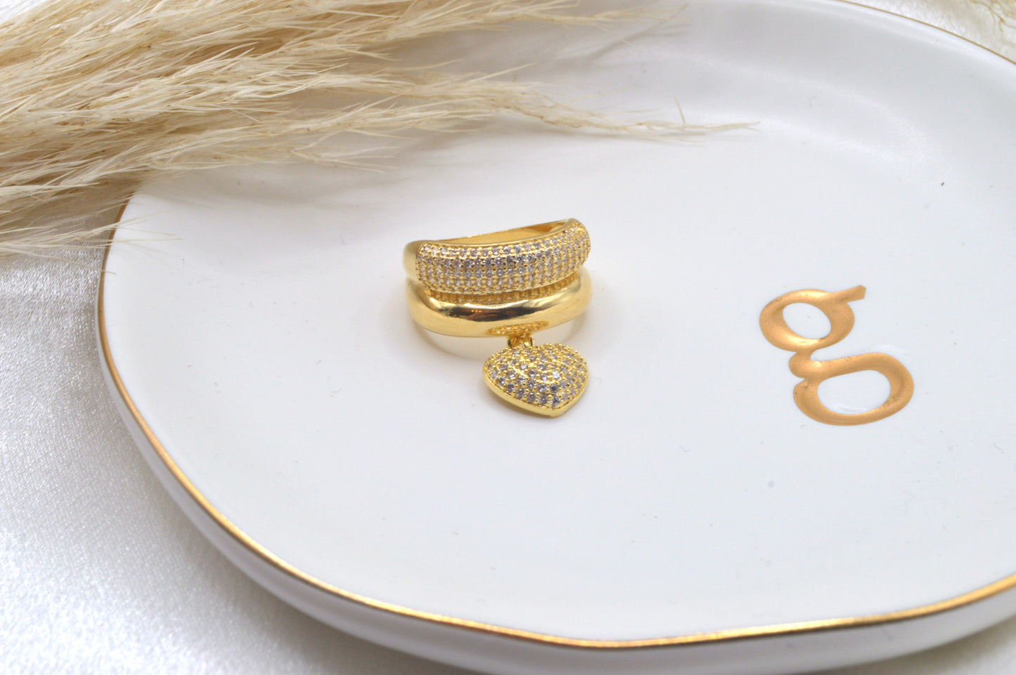 Heart Dangle Pave Ring