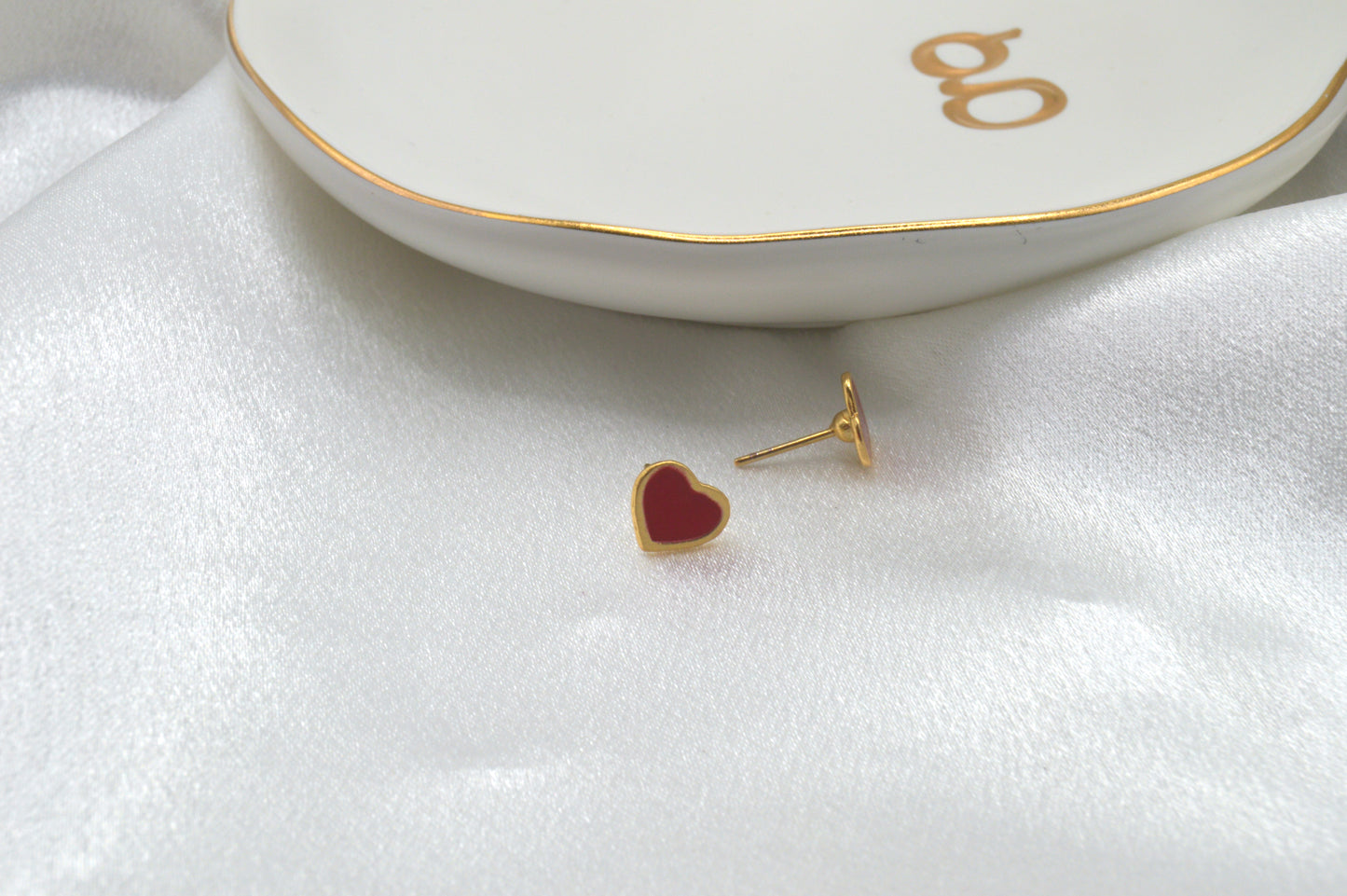 Red Heart Enamel Stud