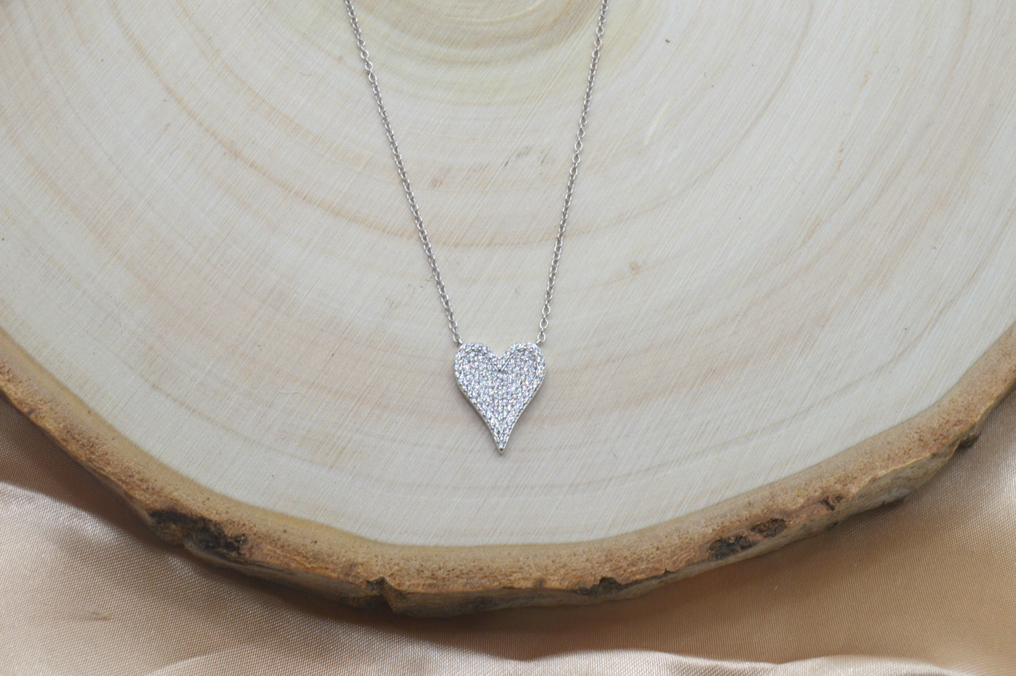 Pave Love Heart