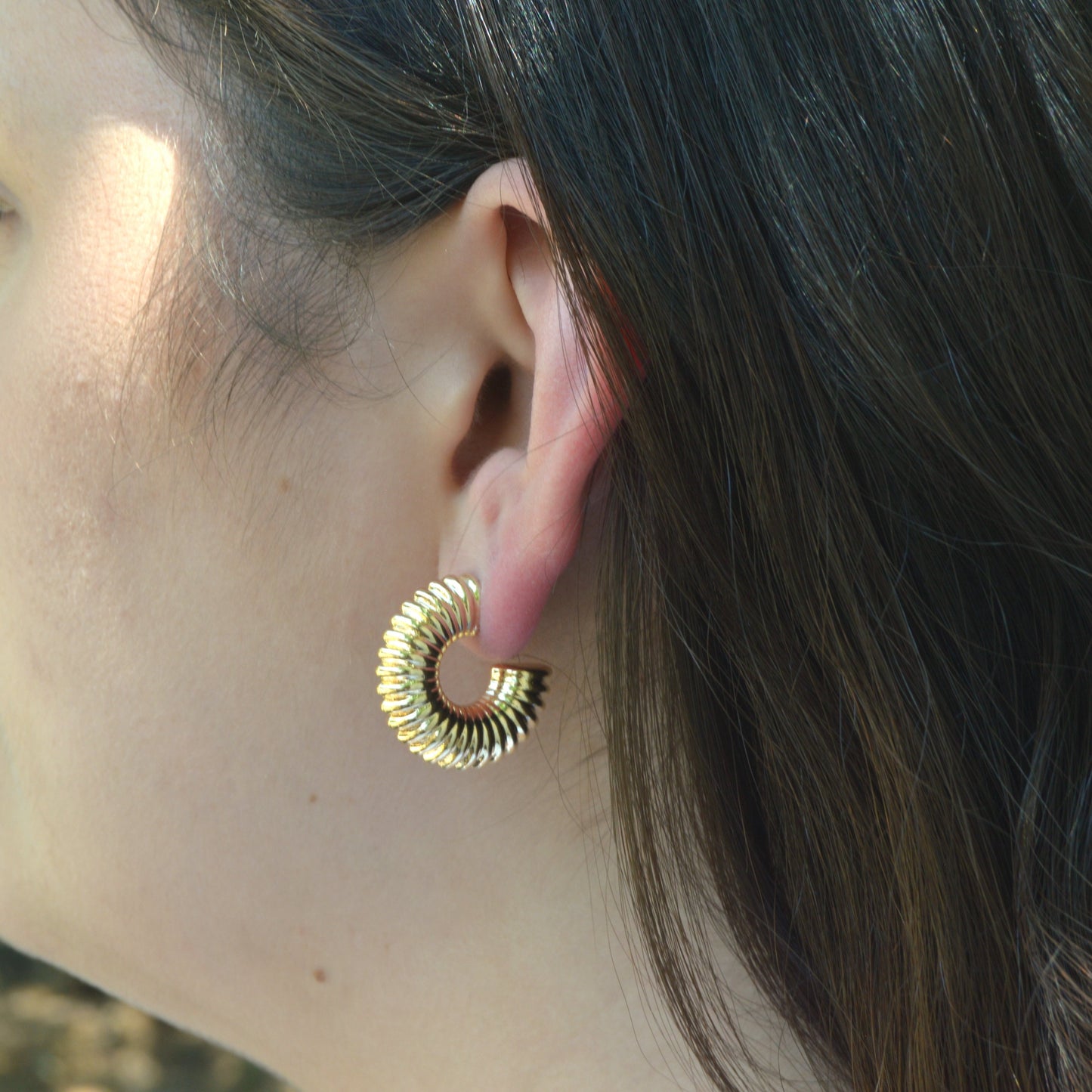 Chunky Ribbed Hoops