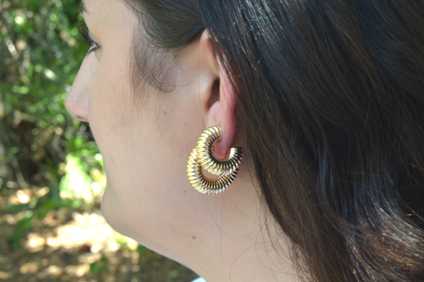 Chunky Ribbed Hoops