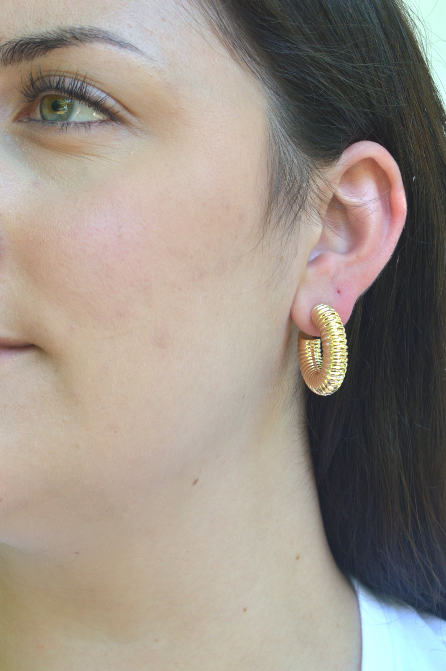 Chunky Ribbed Hoops