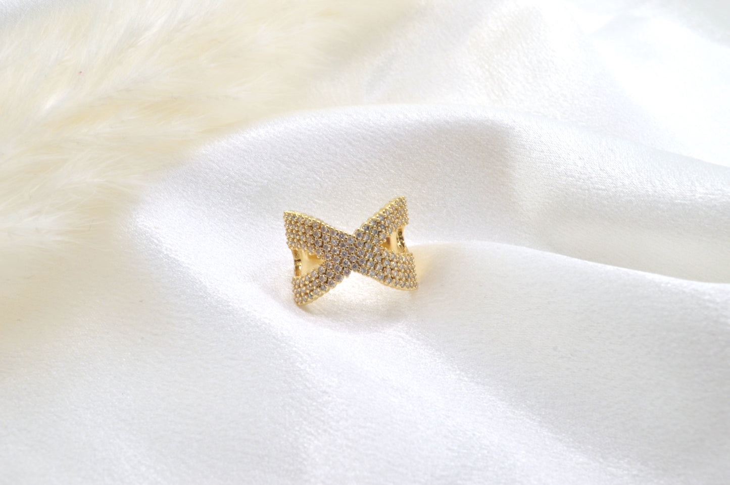 X Micropave Ring