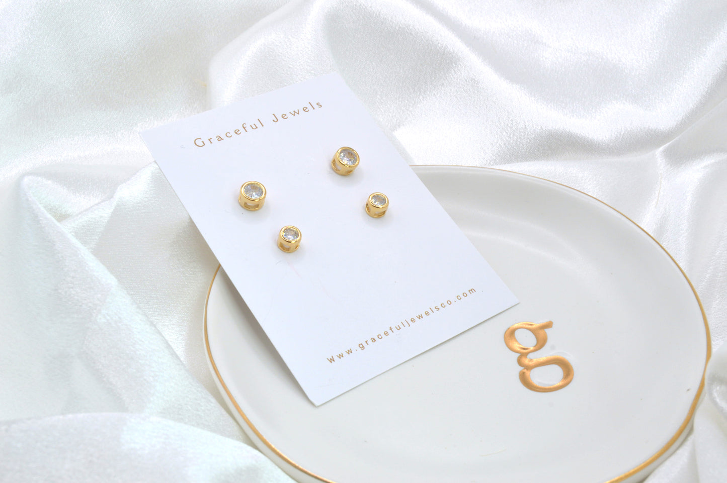 Two Round Cz Studs Earrings