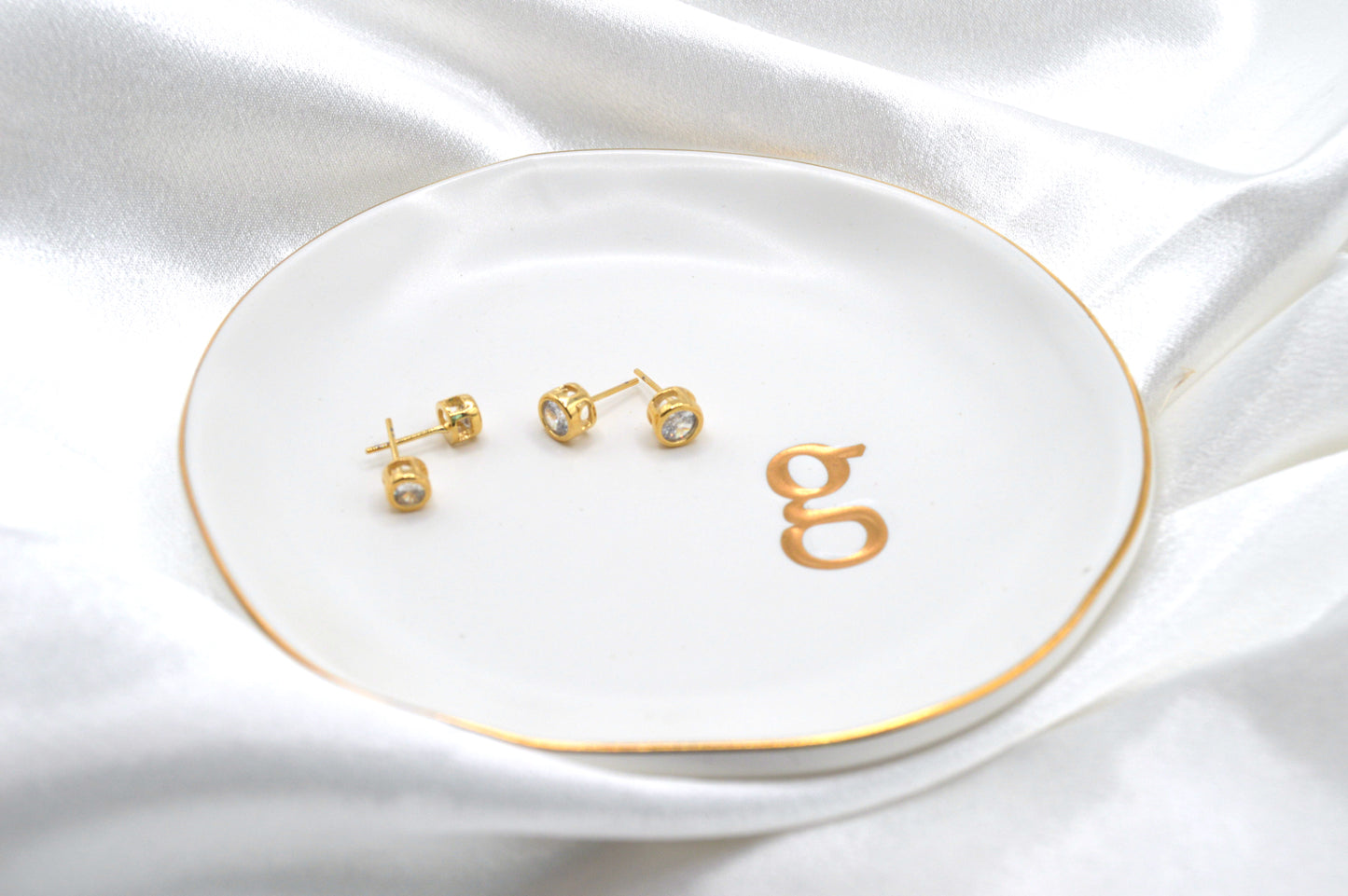 Two Round Cz Studs Earrings