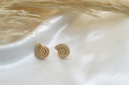 Vintage Pearl Nautilus Studs