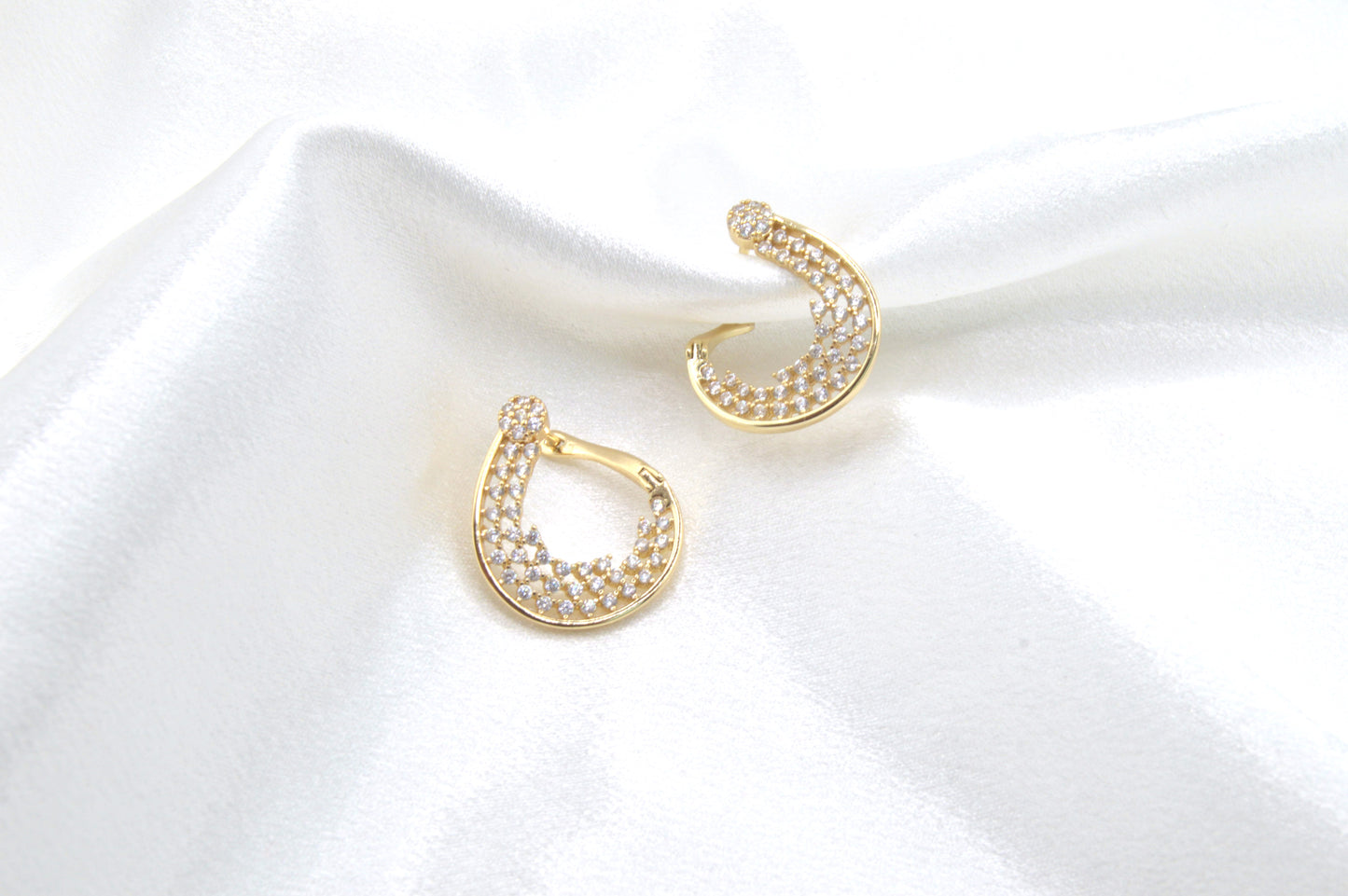 Micropave Studs Earrings